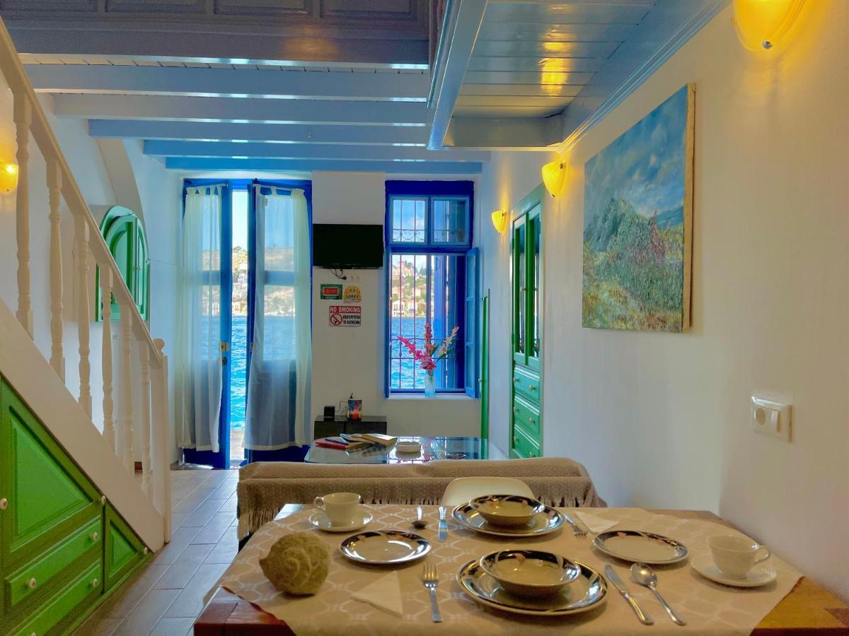 Ferienwohnung Seafront - Harbour View , Pitini 2 Symi Exterior foto